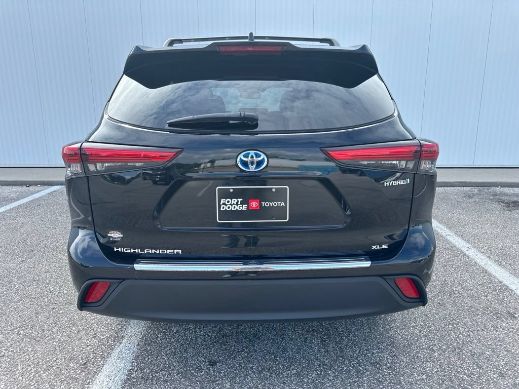 Used 2023 Toyota Highlander Bronze Edition AWD/4WD image 6
