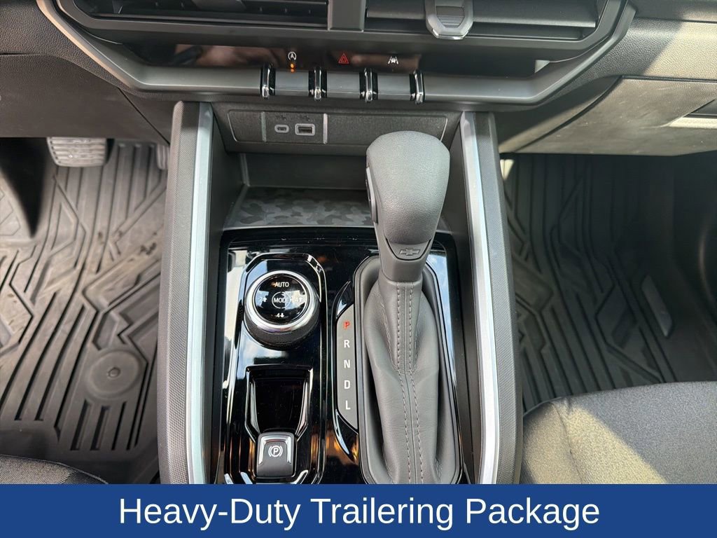 Used 2024 Chevrolet Colorado Trail Boss w/ Technology Package image 22