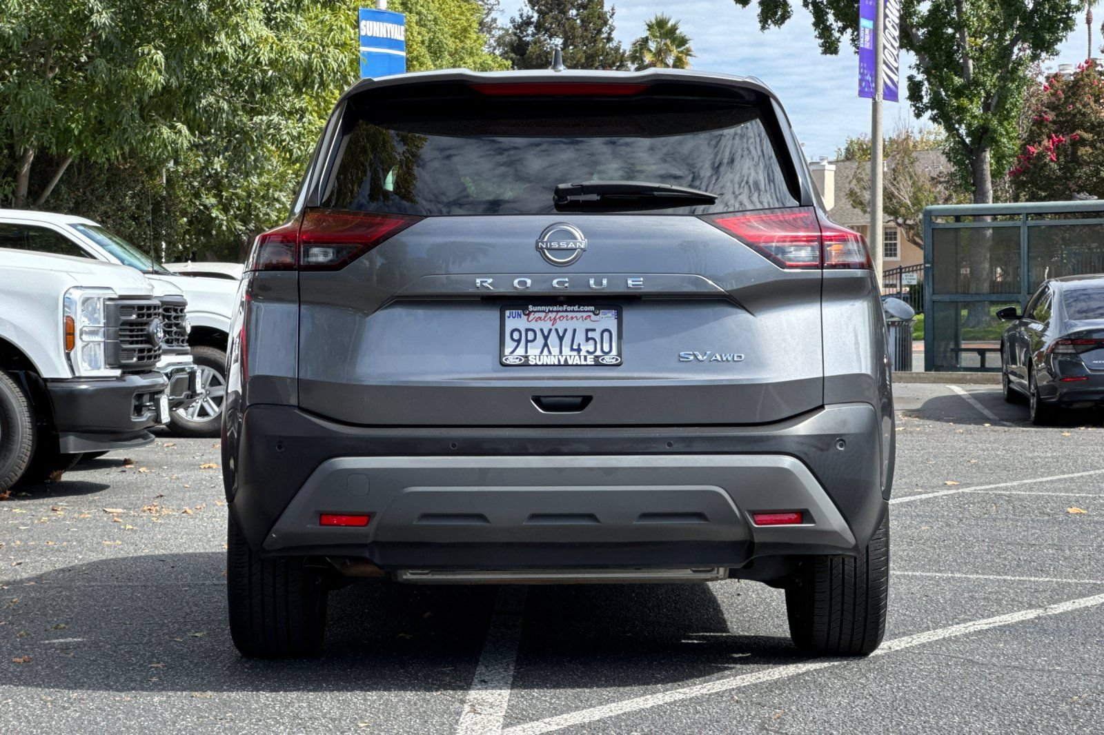 Used 2023 Nissan Rogue SV AWD/4WD image 5