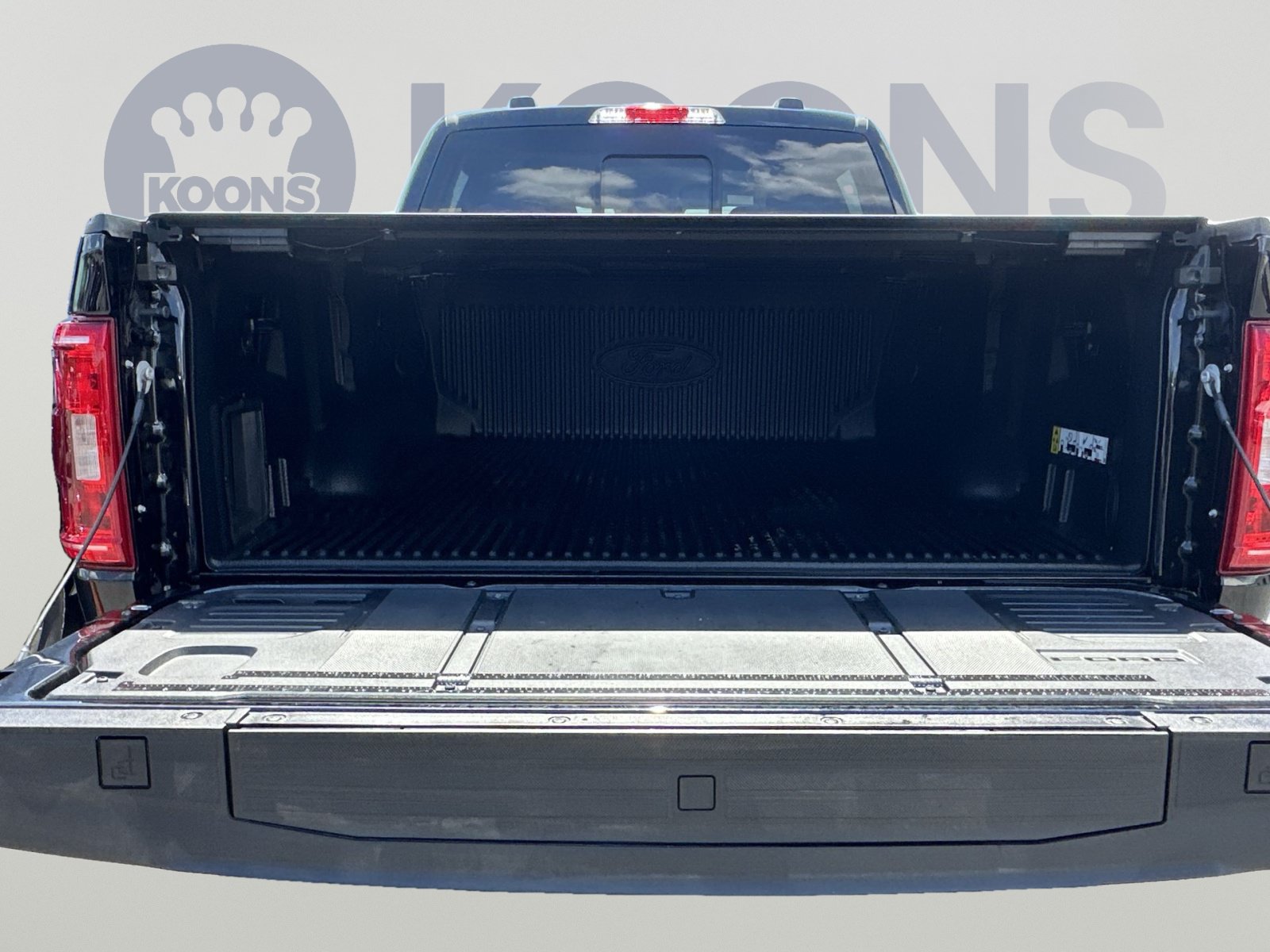 Certified 2022 Ford F150 XLT w/ Equipment Group 302A High AWD/4WD image 33