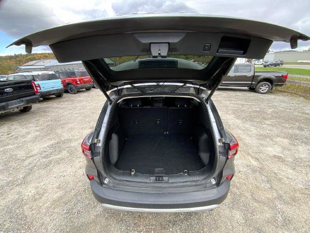 Certified 2023 Ford Escape Active AWD/4WD image 24