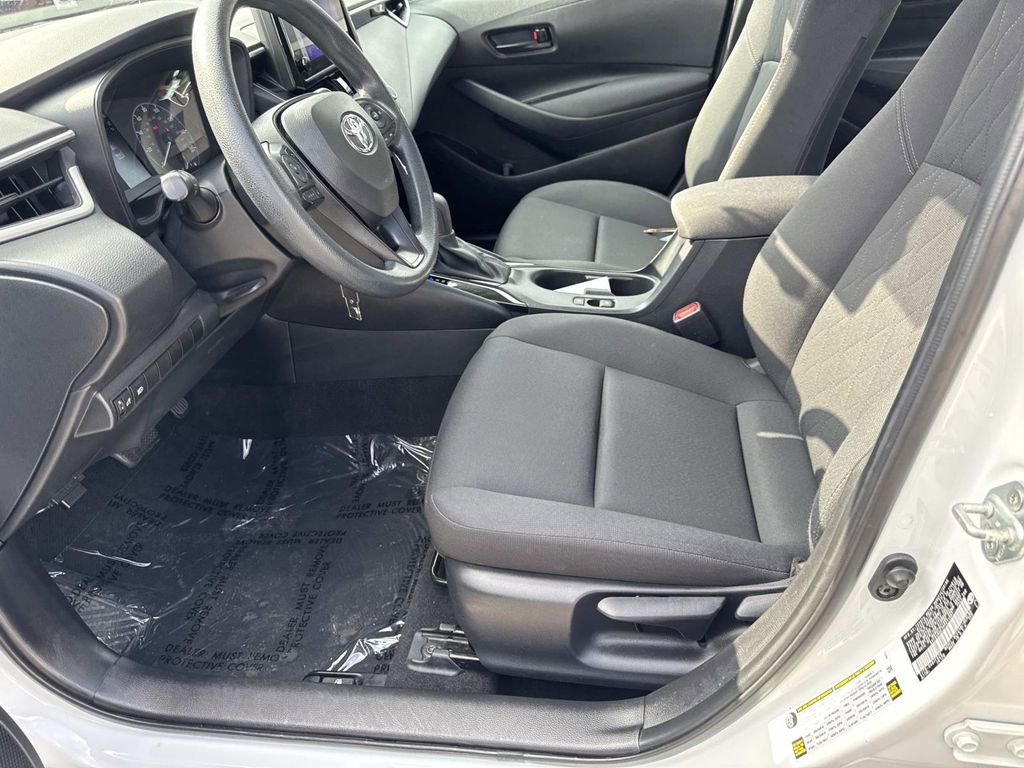 Used 2023 Toyota Corolla LE image 17