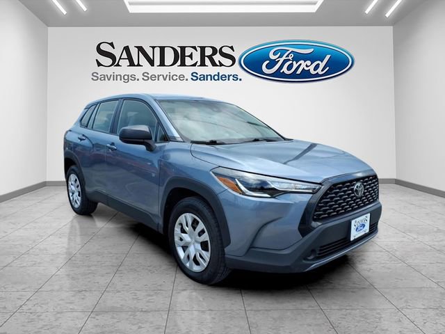 Used 2022 Toyota Corolla Cross L AWD/4WD image 1