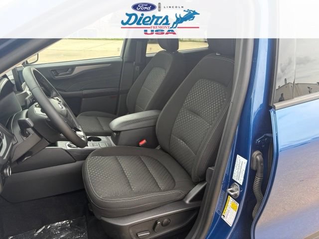 Certified 2023 Ford Escape Active AWD/4WD image 13