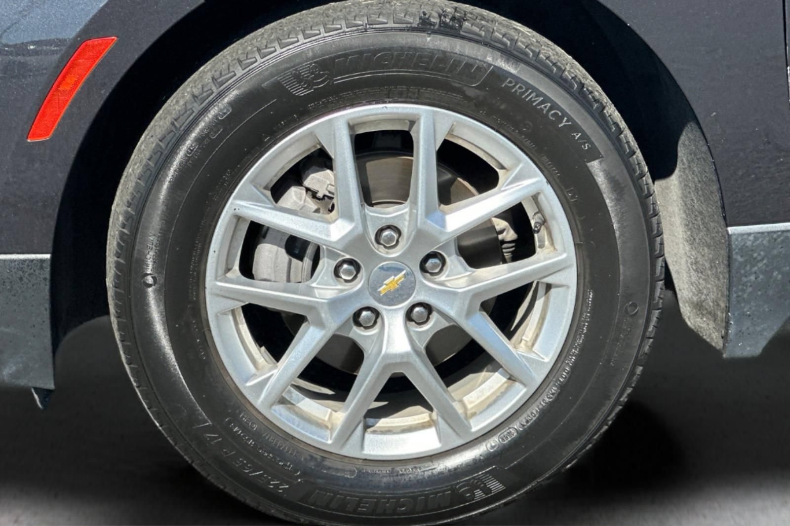 Used 2022 Chevrolet Equinox LT FWD image 24