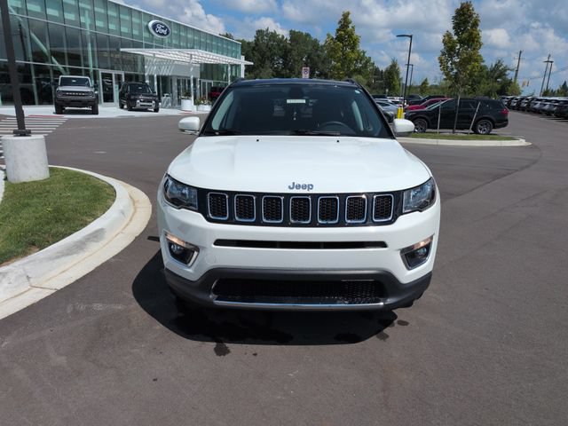 Used 2018 Jeep Compass Limited AWD/4WD image 8