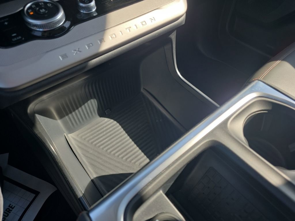 Certified 2025 Ford Expedition Max Active RWD image 14