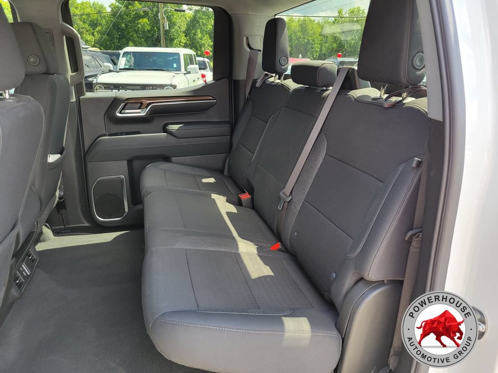 Used 2023 Chevrolet Silverado 1500 LT AWD/4WD image 15