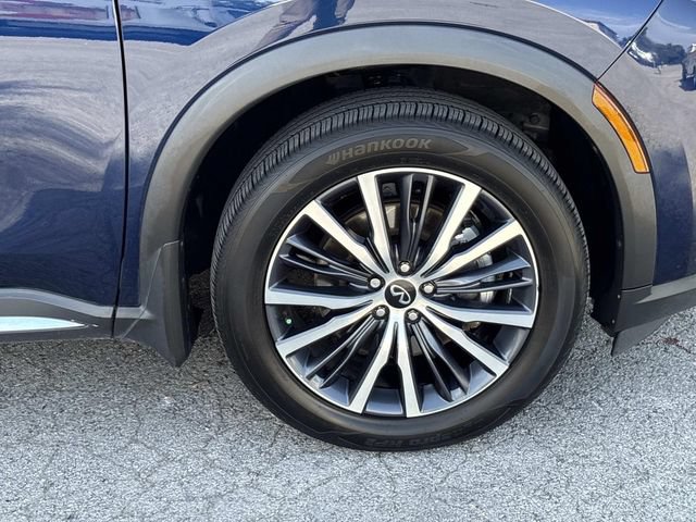 Used 2022 INFINITI QX60 Sensory w/ Vision Package AWD/4WD image 9