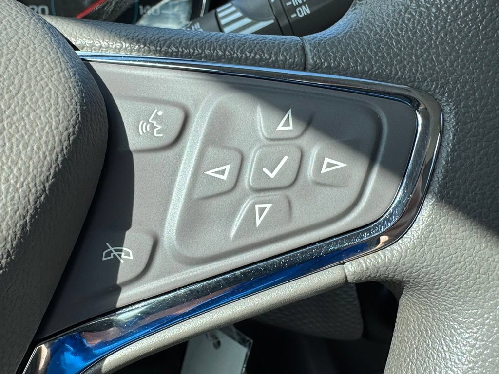 Used 2017 Chevrolet Cruze LT FWD image 38
