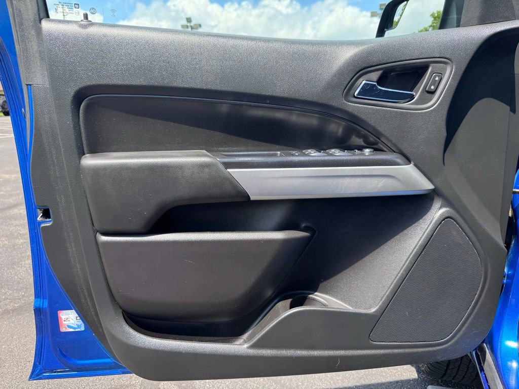 Used 2019 Chevrolet Colorado LT w/ LT Convenience Package AWD/4WD image 23