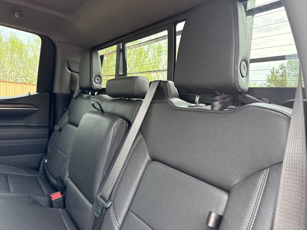 Used 2025 Chevrolet Silverado 1500 LT Trail Boss w/ LT Trail Boss Premium Package image 19