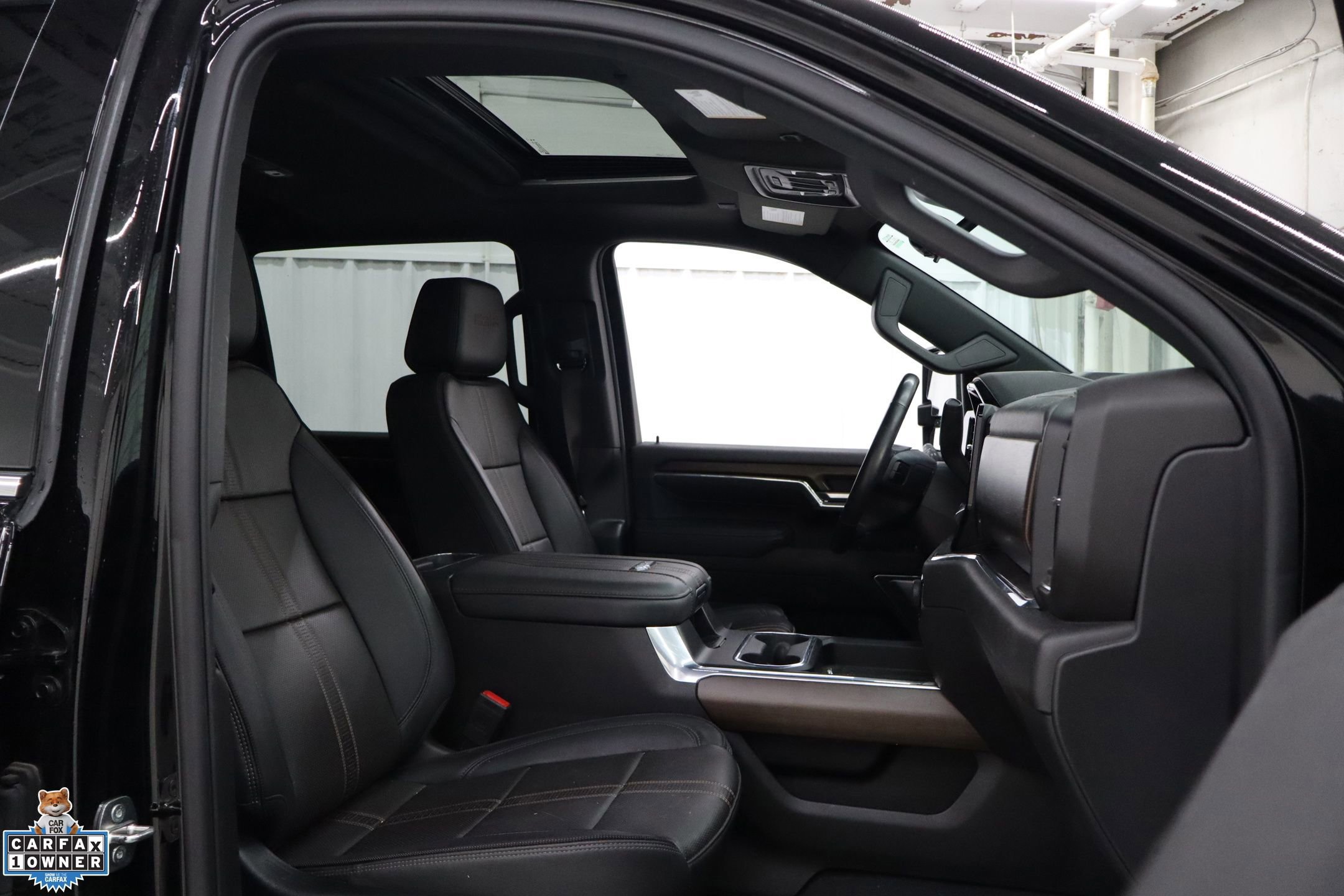 Used 2024 Chevrolet Silverado 2500 High Country w/ High Country Premium Package image 35