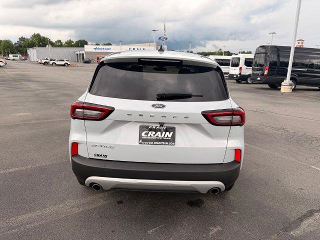 Certified 2025 Ford Escape Active w/ Cold Weather Package FWD image 6