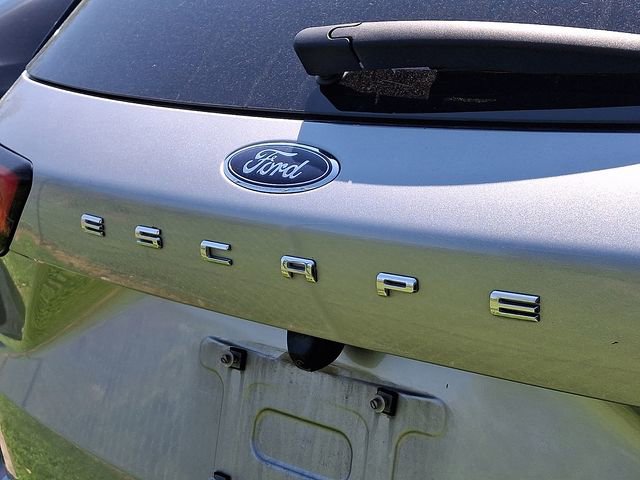 Certified 2023 Ford Escape ST-Line Elite w/ Class II Trailer Tow Package AWD/4WD image 10