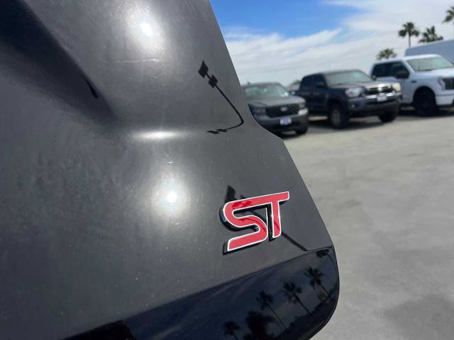 Certified 2022 Ford Explorer ST w/ Equipment Group 401A image 15