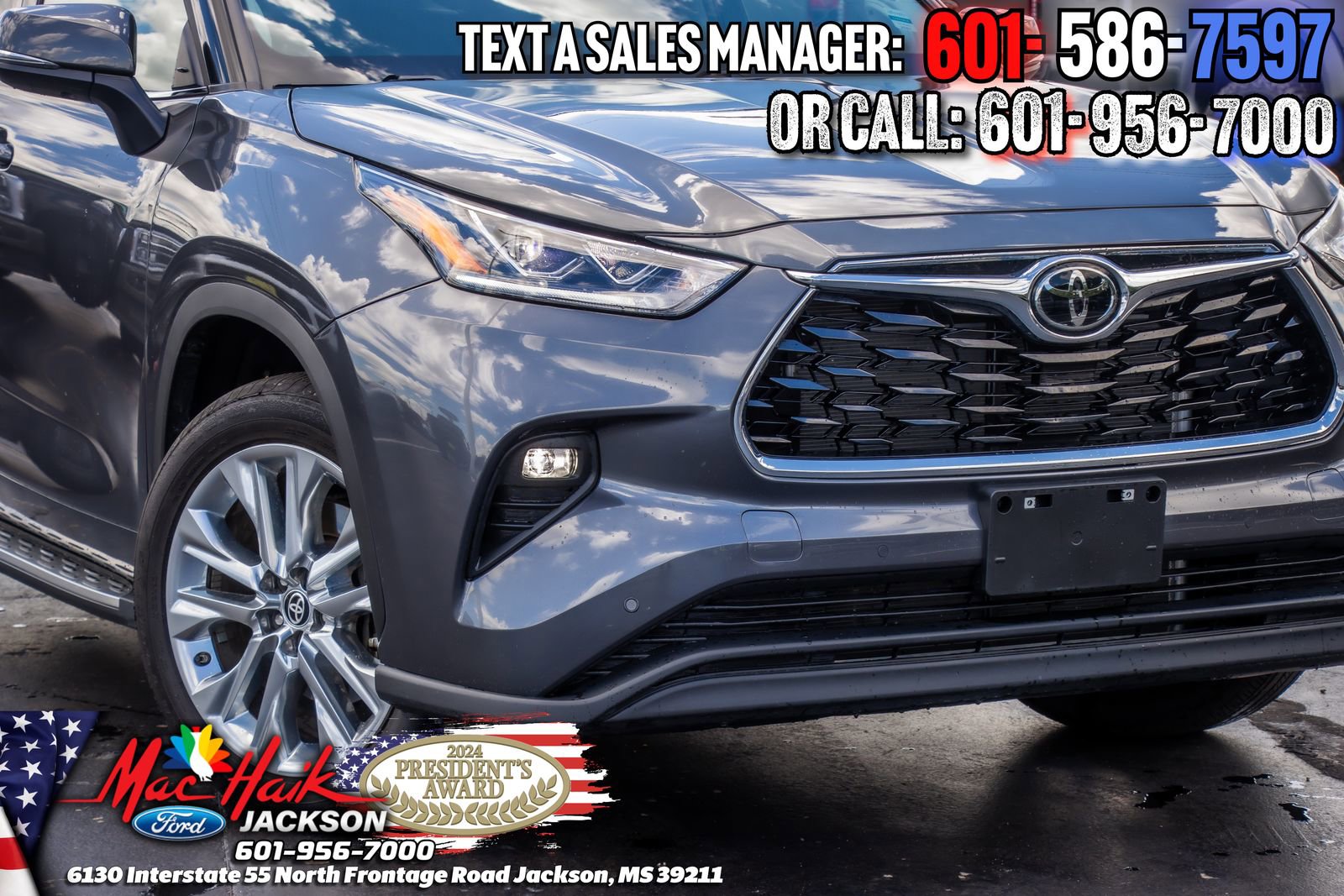 Used 2025 Toyota Highlander Limited FWD image 3