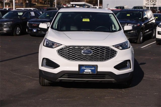 Certified 2024 Ford Edge SEL image 4