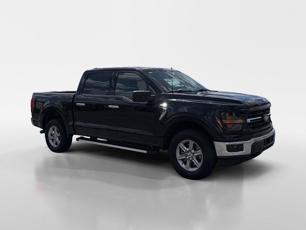 Certified 2025 Ford F150 XLT w/ Equipment Group 301A Standard image 8