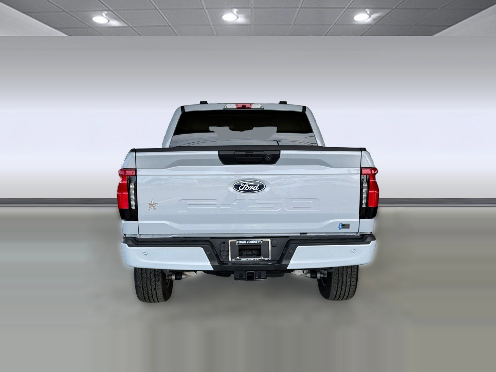 Certified 2025 Ford F150 Lightning Flash image 4