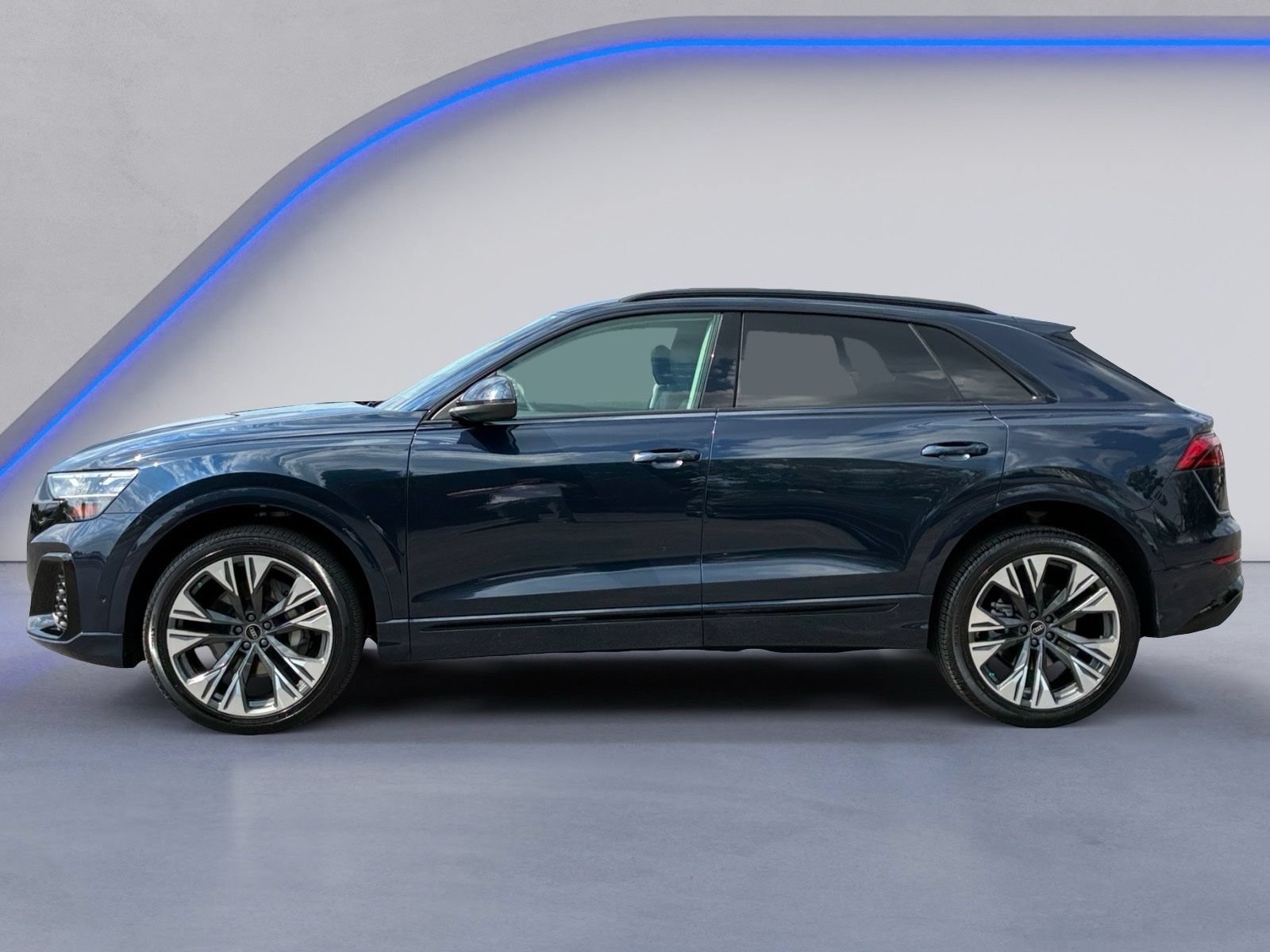 Used 2025 Audi Q8 Premium Plus AWD/4WD image 7