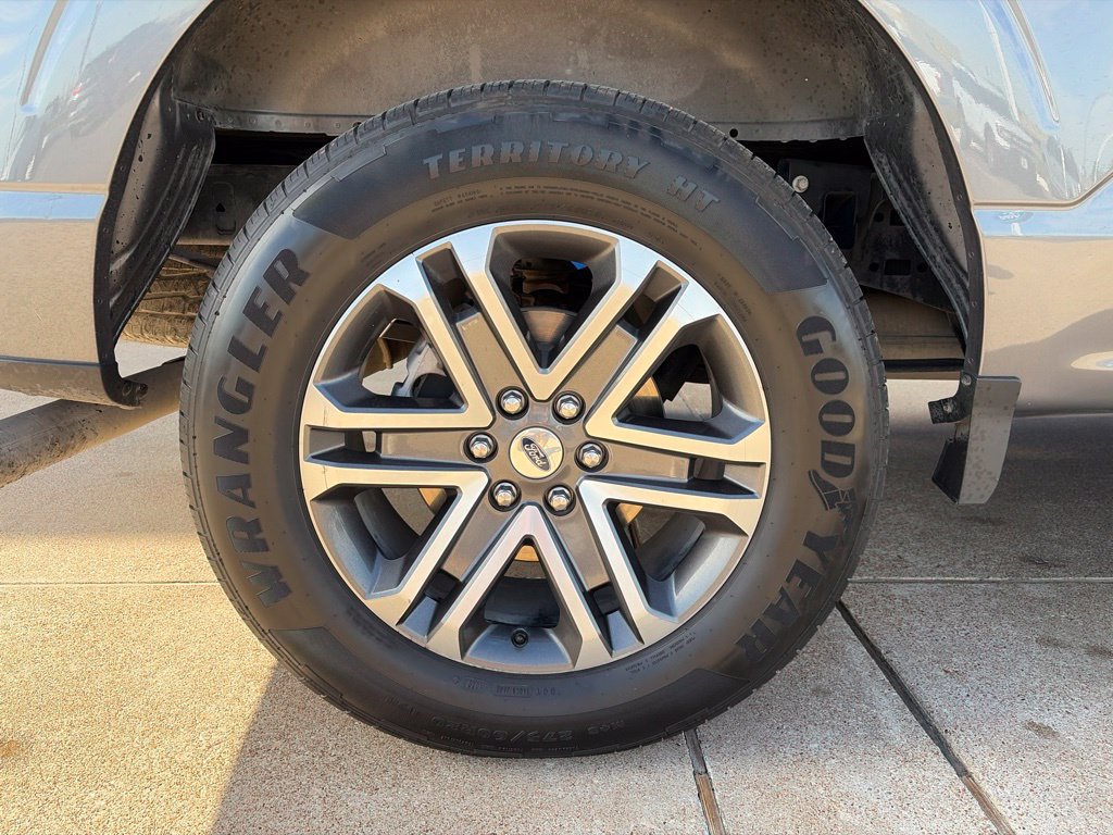 Certified 2021 Ford F150 XL w/ STX Appearance Package RWD image 9