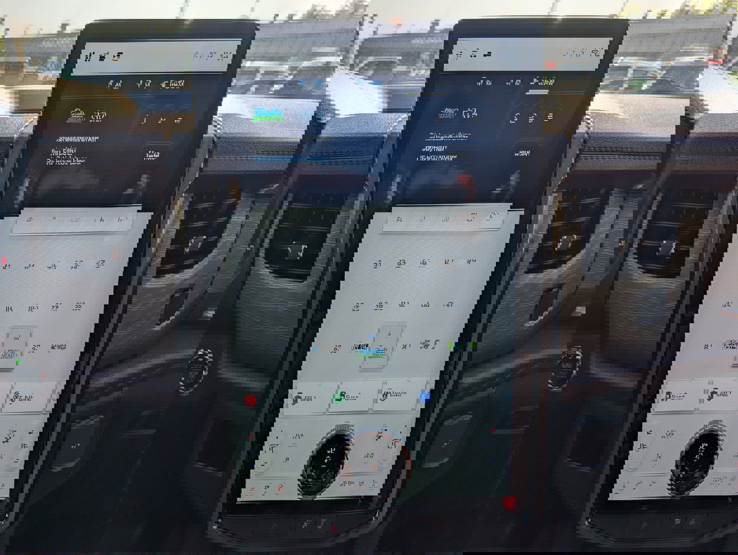 Certified 2022 Ford Expedition Max Limited image 33