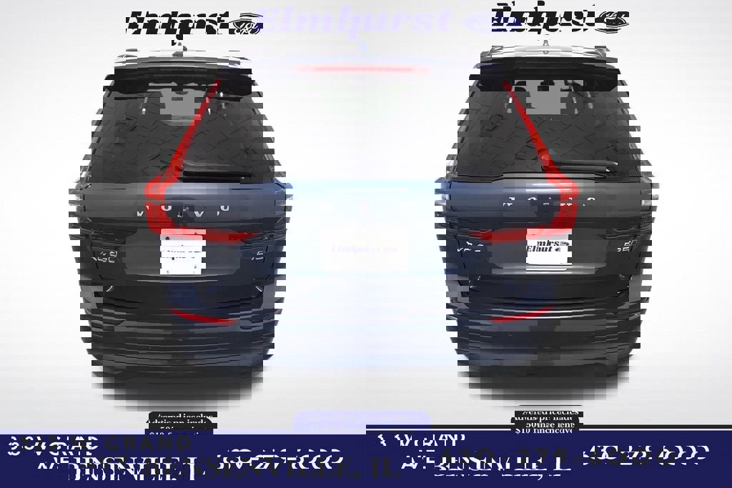 Used 2023 Volvo XC60 B5 Core image 4