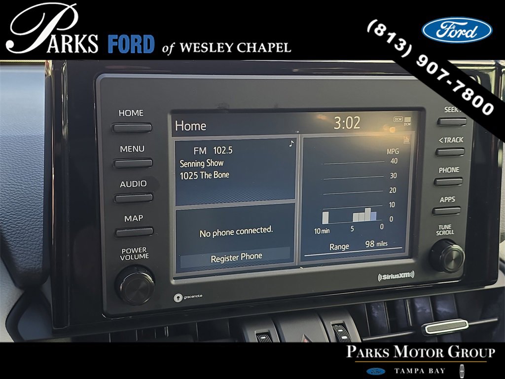 Used 2020 Toyota RAV4 XLE Premium image 22