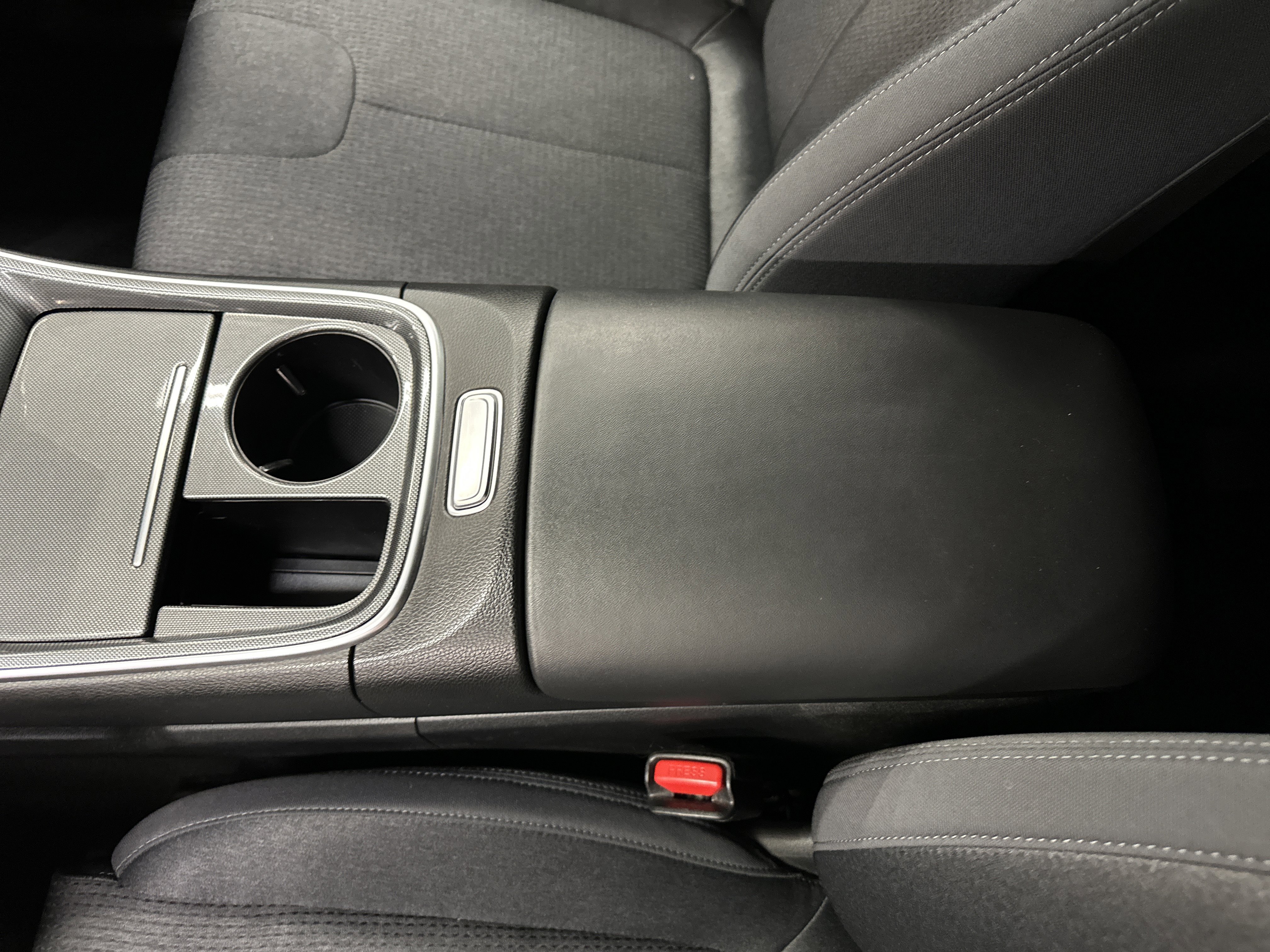 Used 2023 Hyundai Santa Fe SEL image 29