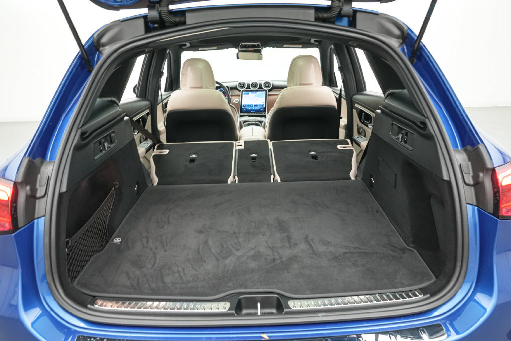 Used 2023 Mercedes-Benz GLC 300 4MATIC image 24