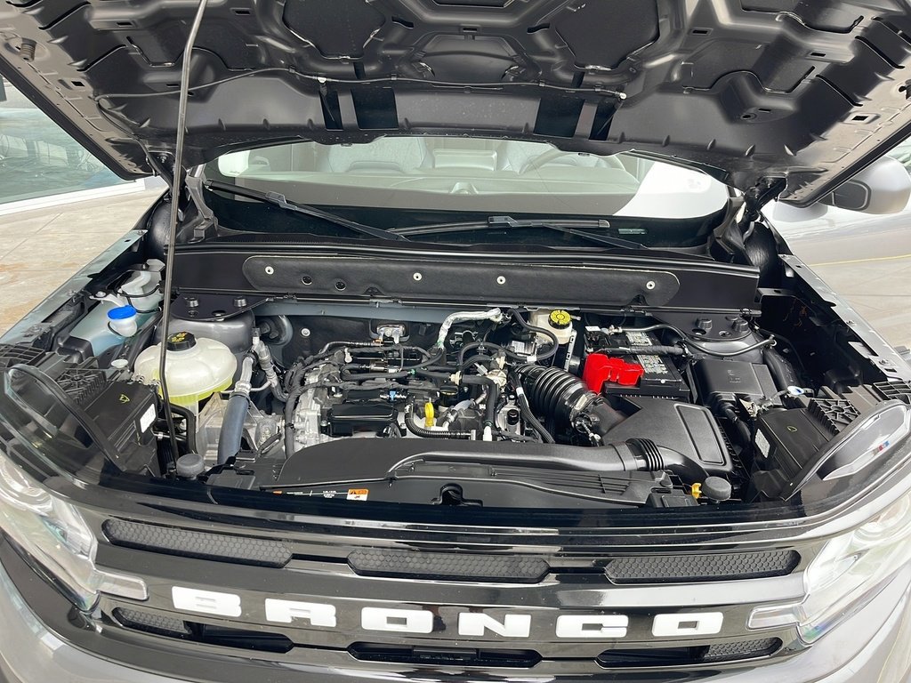 Certified 2024 Ford Bronco Sport Outer Banks w/ Tech Package image 38