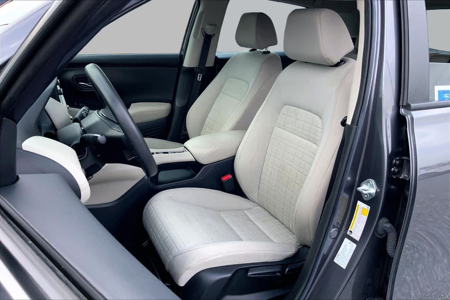 Used 2024 Honda HR-V LX image 8