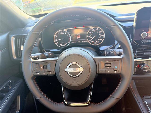 Used 2025 Nissan Pathfinder Rock Creek image 26