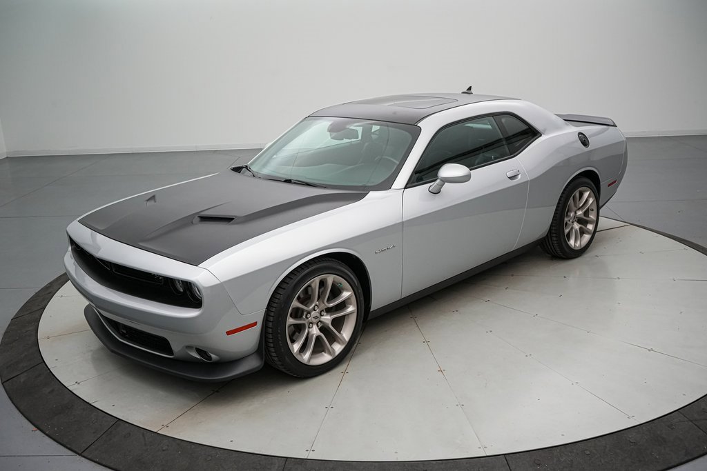 Used 2020 Dodge Challenger R/T image 8