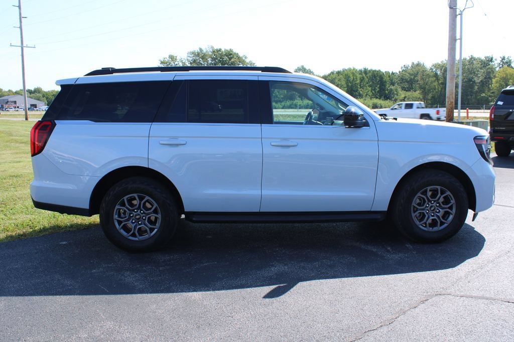 Certified 2025 Ford Expedition Active AWD/4WD image 20