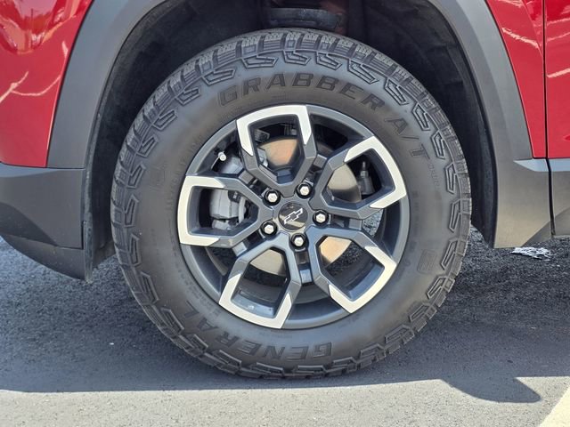 Used 2025 Chevrolet Equinox ACTIV AWD/4WD image 33