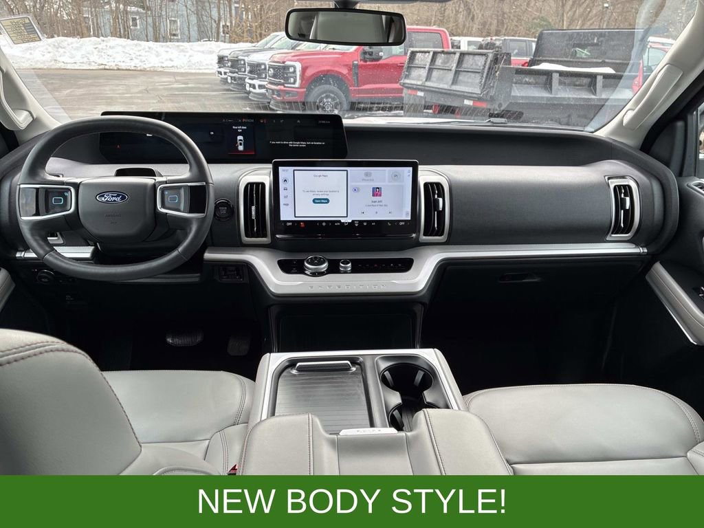 Certified 2025 Ford Expedition Active image 22