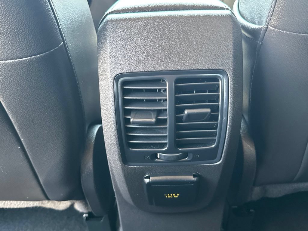 Certified 2017 Ford Escape Titanium FWD image 39