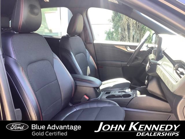 Certified 2023 Ford Escape ST-Line w/ Tech Pack #1 AWD/4WD image 24