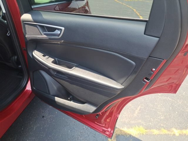 Certified 2024 Ford Edge SEL w/ Convenience Package AWD/4WD image 32