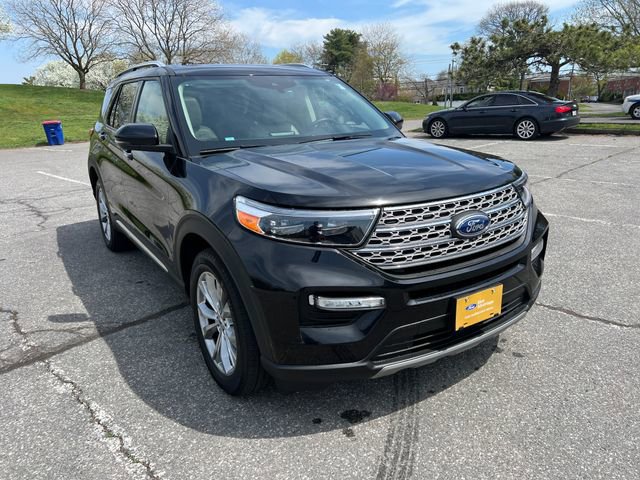 Certified 2023 Ford Explorer Limited w/ Equipment Group 301A AWD/4WD image 11