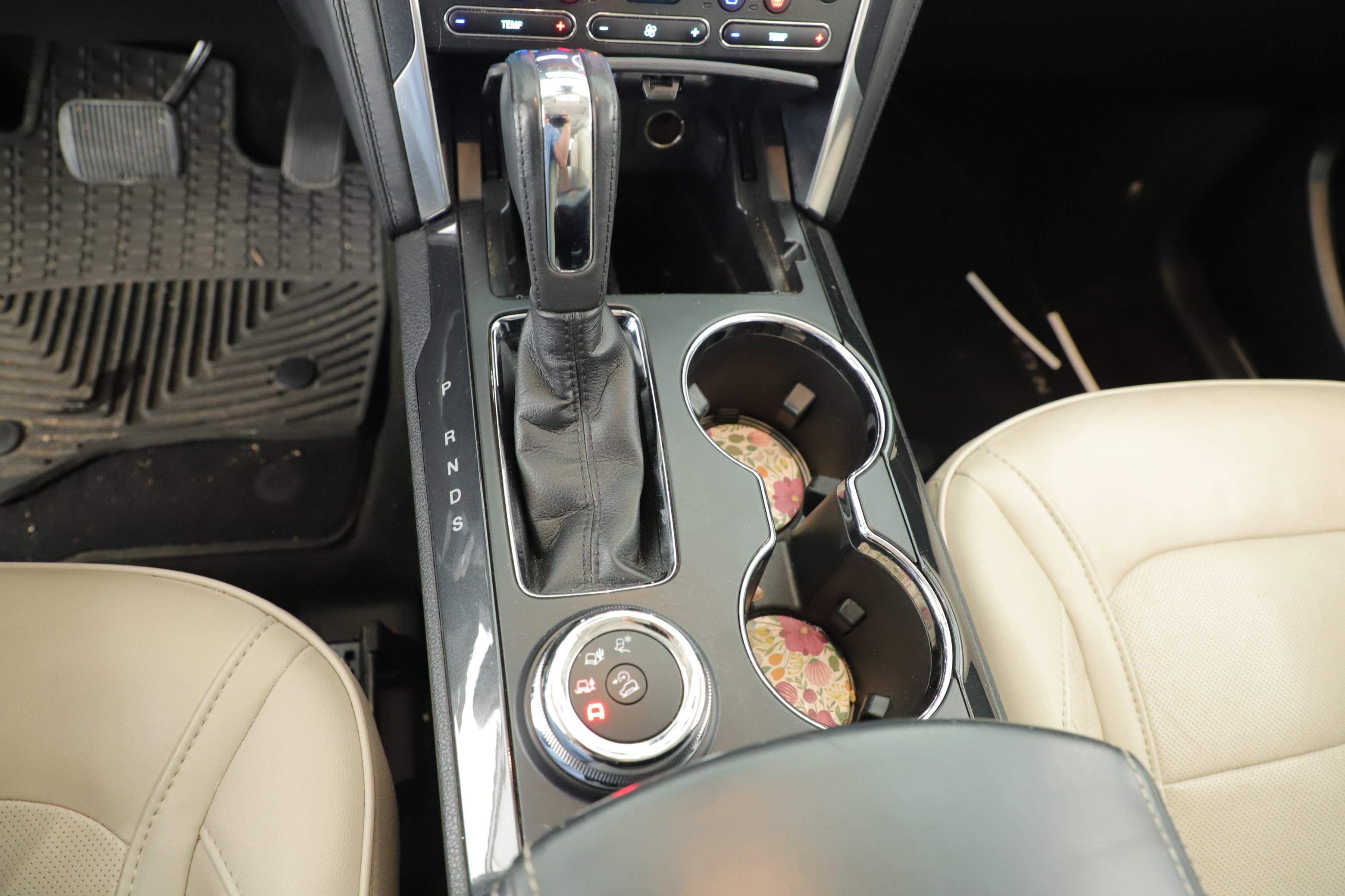 Certified 2018 Ford Explorer Platinum image 13