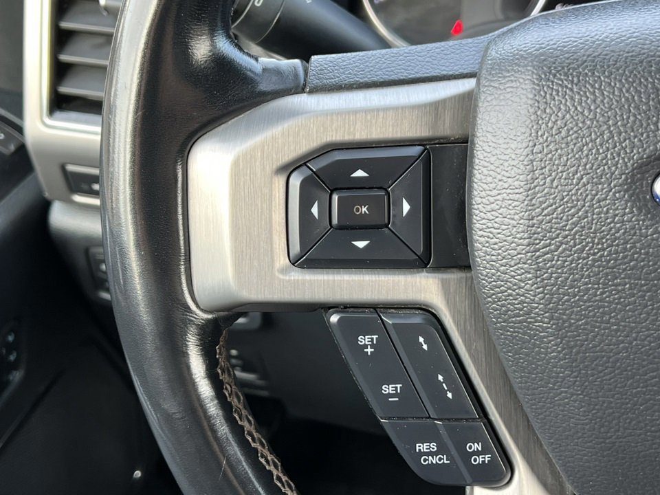 Certified 2022 Ford F350 Platinum image 29