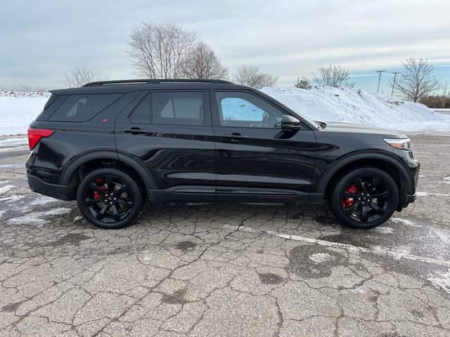 Certified 2023 Ford Explorer ST w/ Equipment Group 401A image 9