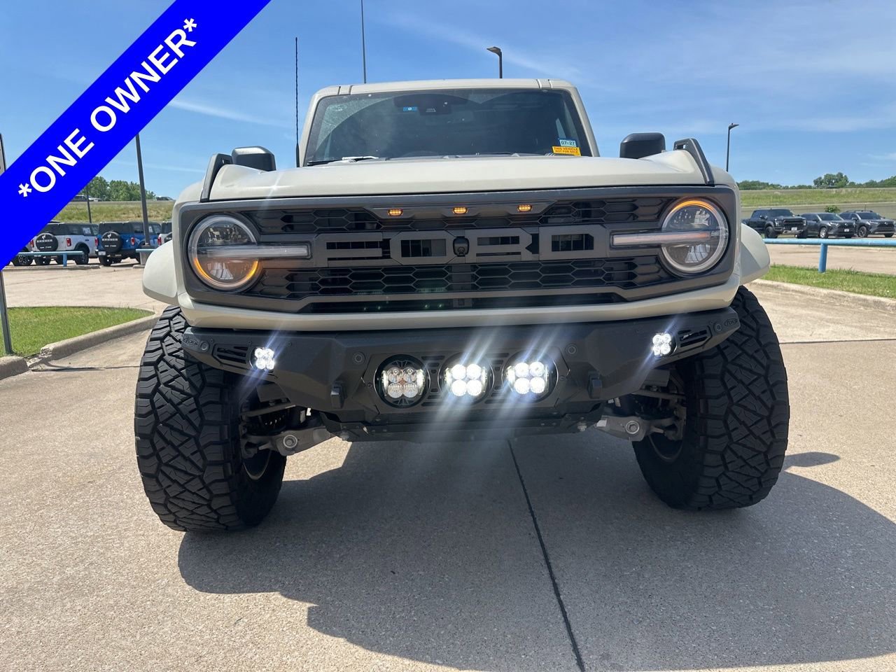 Certified 2025 Ford Bronco Raptor w/ Interior Carbon Fiber Pack AWD/4WD image 2