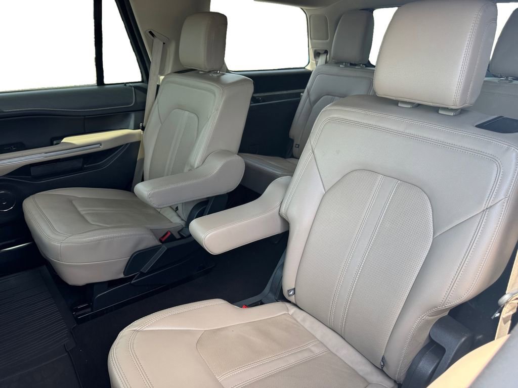 Certified 2024 Ford Expedition Limited image 13