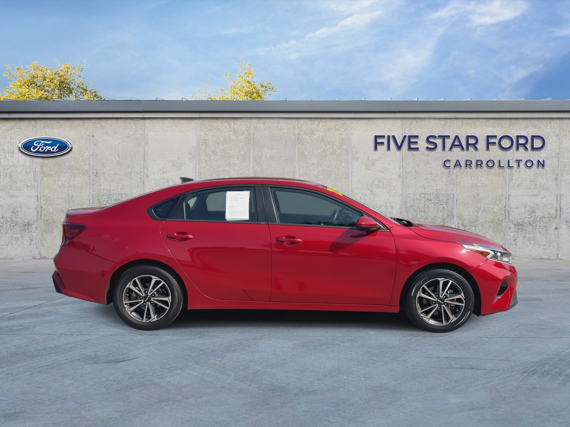 Used 2024 Kia Forte LXS FWD image 9