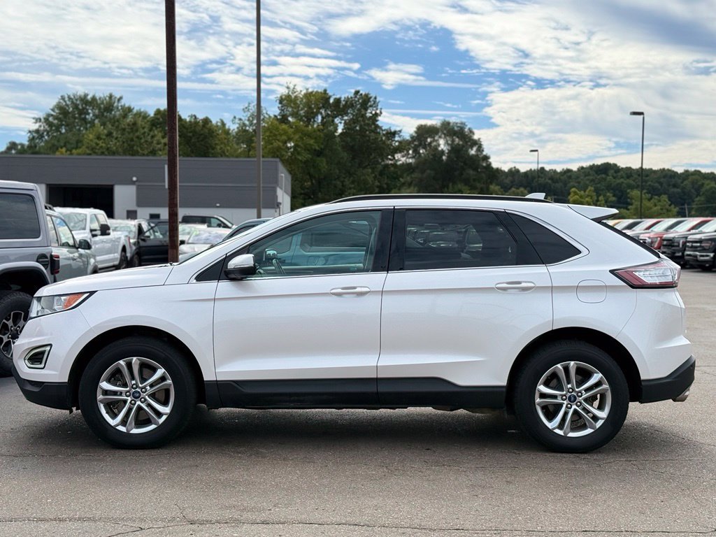 Certified 2018 Ford Edge SEL w/ Equipment Group 201A AWD/4WD image 36