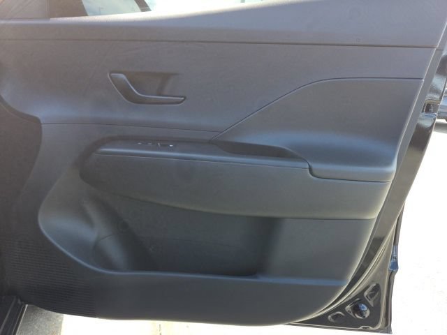 Used 2024 Hyundai Kona SEL w/ Convenience Package FWD image 19